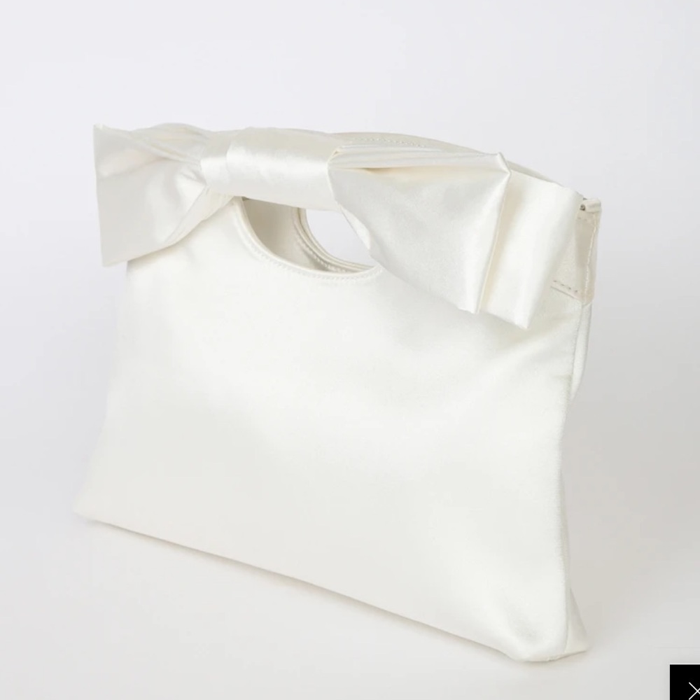 White Satin Bow Clutch